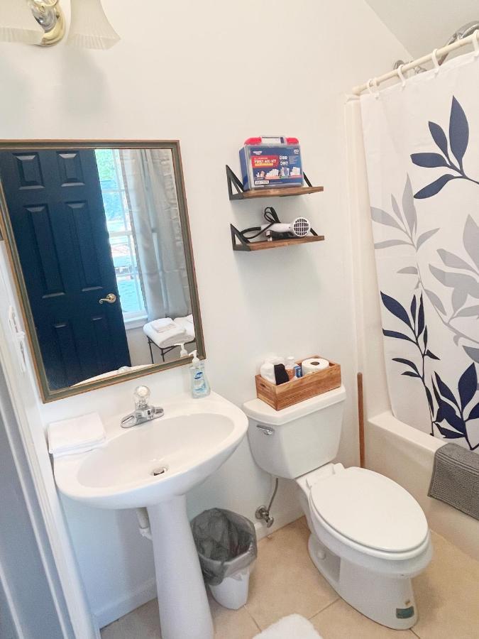 Elegant Guest Studio In Upscale Community コビントン エクステリア 写真